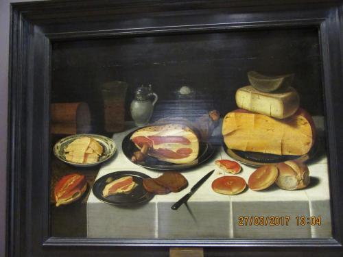 март, париж 494.JPG