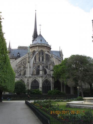 март, париж 2277.JPG