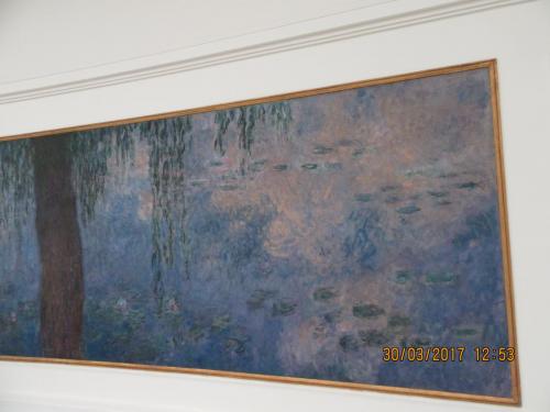 март, париж 1550.JPG