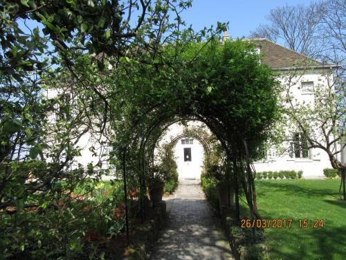 март, париж 146.JPG