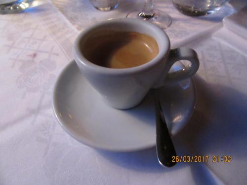 март, париж 364.JPG