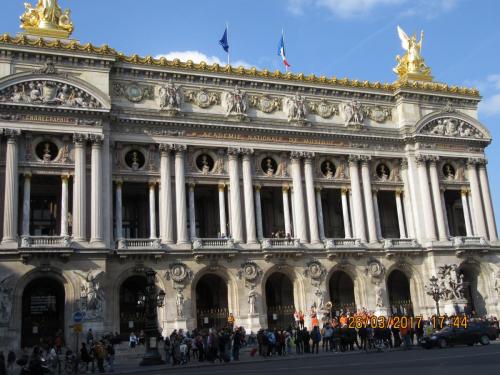 март, париж 271.JPG