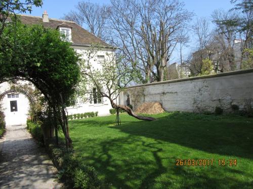 март, париж 145.JPG