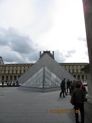 март, париж 2065.JPG