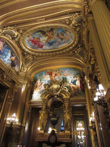 март, париж 1860.JPG