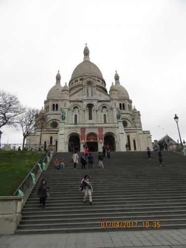 март, париж 2342.JPG