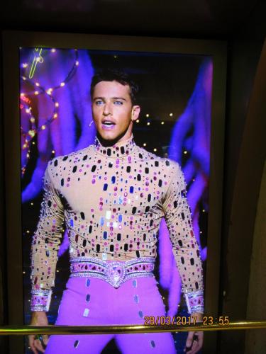 март, париж 1212.JPG