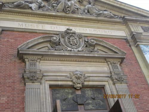 март, париж 818.JPG