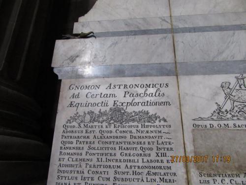 март, париж 754.JPG