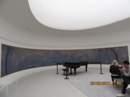 март, париж 1551.JPG