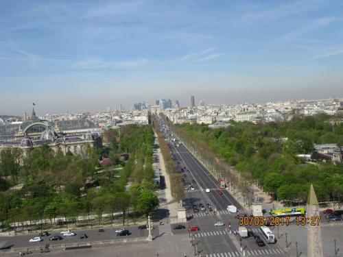 март, париж 1647.JPG