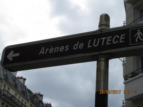 март, париж 964.JPG