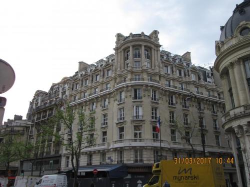 март, париж 1941.JPG