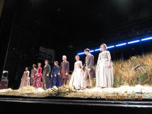 март, париж 884.JPG