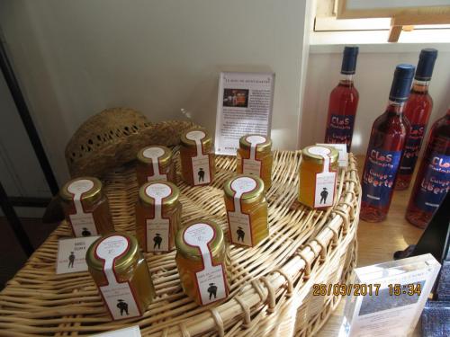 март, париж 187.JPG