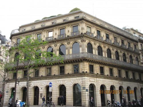 март, париж 1946.JPG