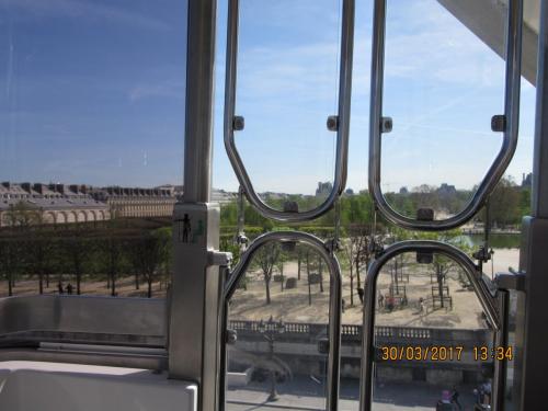 март, париж 1676.JPG