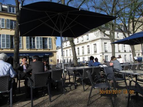 март, париж 1797.JPG