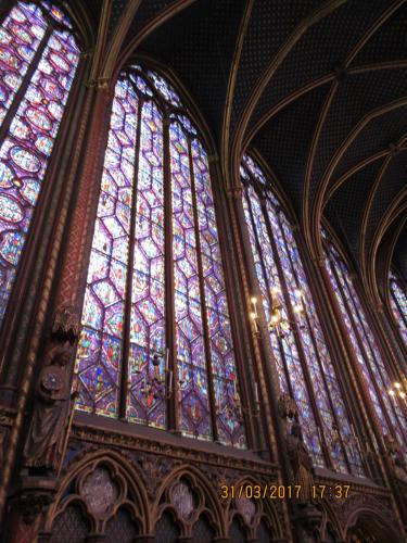 март, париж 2105.JPG