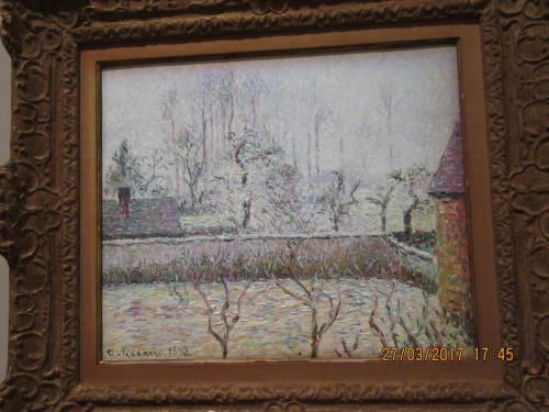 март, париж 795.JPG