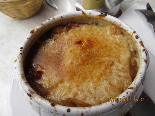 март, париж 2047.JPG