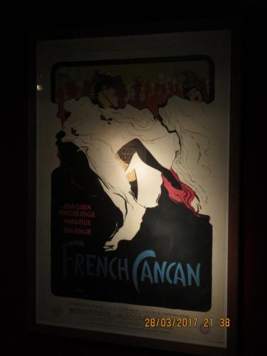 март, париж 1170.JPG