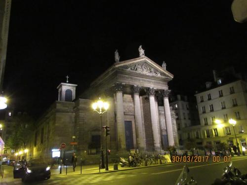 март, париж 1437.JPG