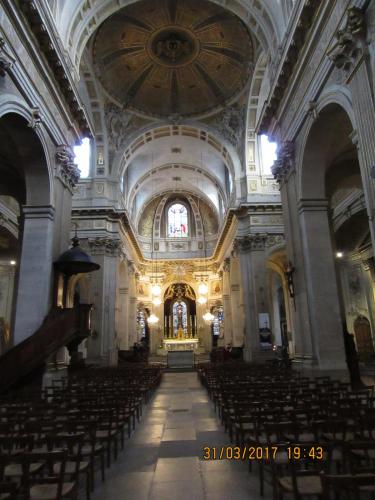 март, париж 2250.JPG