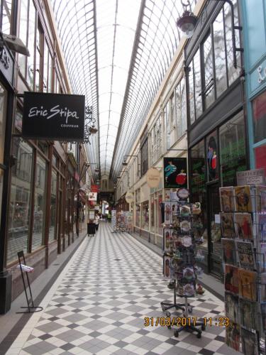 март, париж 2014.JPG