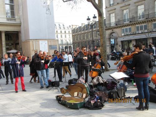 март, париж 287.JPG