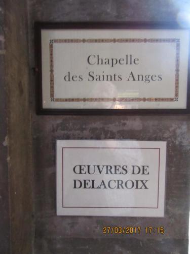 март, париж 745.JPG