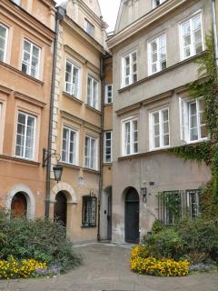 P1050555-1.jpg