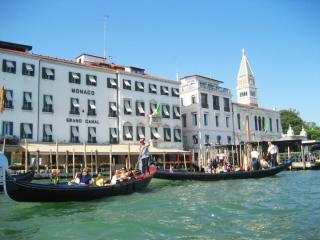 IMG_0985.JPG