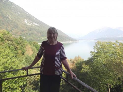 2016-09-10 08-46-36 Озеро Санта Кроче.JPG