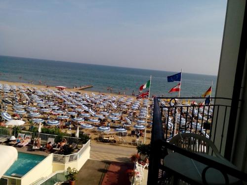 Отель, вид с балкона.jpg