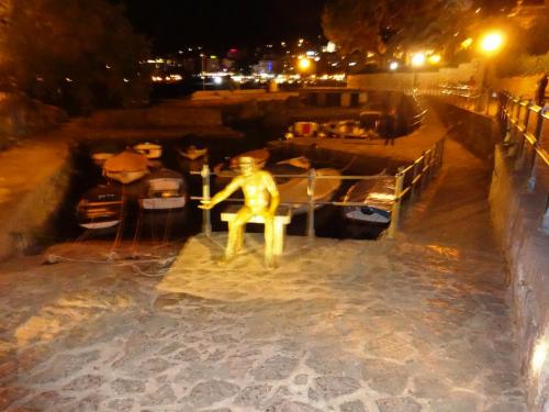 2015-09-29 18-59-04 (2).JPG