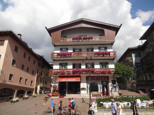 2016-09-10 12-23-30 Кортина дАмпеццо.JPG