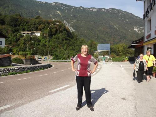 2016-09-10 08-50-14 Озеро Санта Кроче.JPG