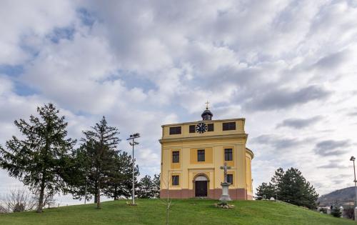 Часовня Мира (здесь был подписан Карловский мир).jpg