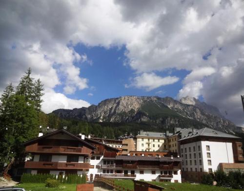 2016-09-10 13-34-48  Кортина дАмпеццо.JPG