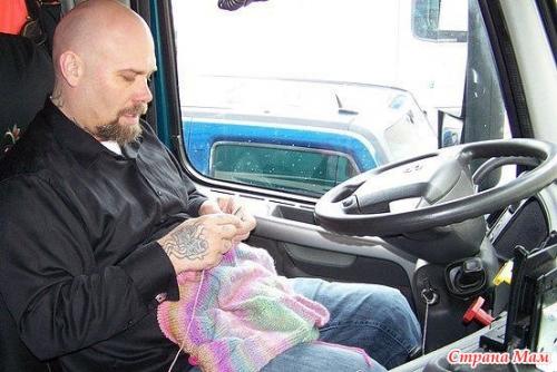 вязание в автобусе. .jpg