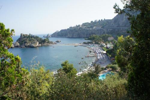 DSC09145 бухта Таормины.JPG