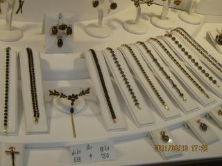 909 КВ. Изделия из чешского граната.jpg