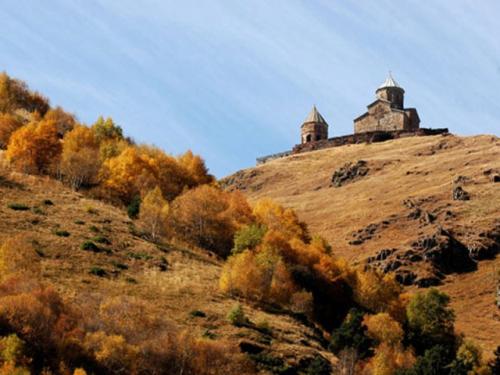 kazbegi_05 640x480.jpg