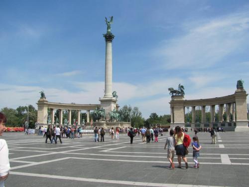 ^F76C47F7DE51A7F87903D24F103D7C09091A29CBDE8932BB4F^pimgpsh_fullsize_distr.jpg