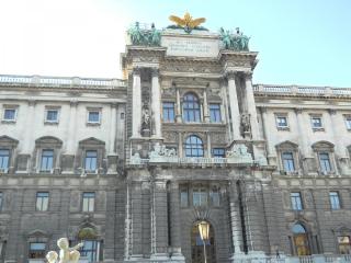 DSCN0233_Бурггартен - дворцовый парк.JPG