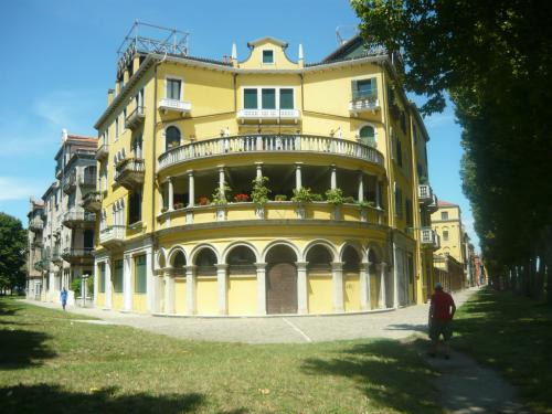 image6.jpeg