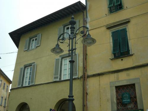 f18560384.jpg