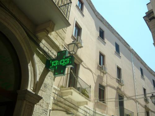 f12171072.jpg