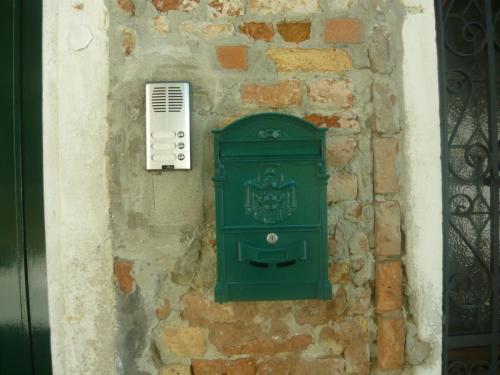 f1943232.jpg